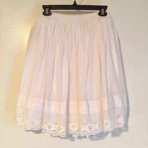 White GAP Full Skirt with Eyelet Trim